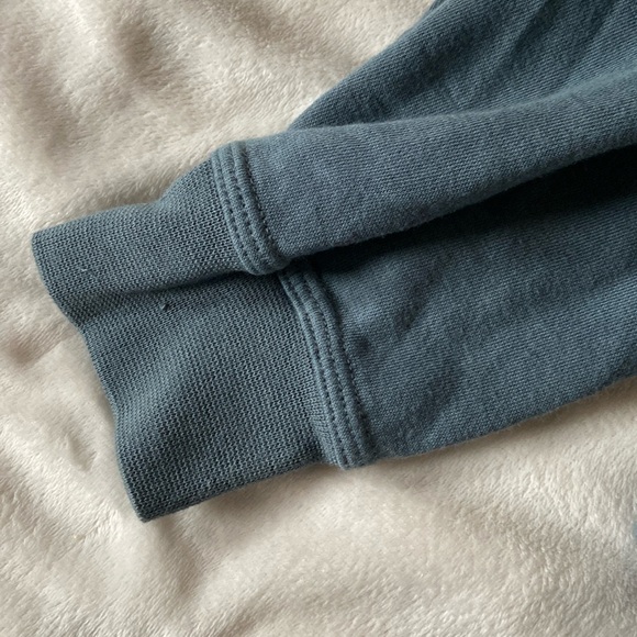 Women’s Nike Fleece Mid Crop Top Hoodie Lightweight - Picture 5 of 5